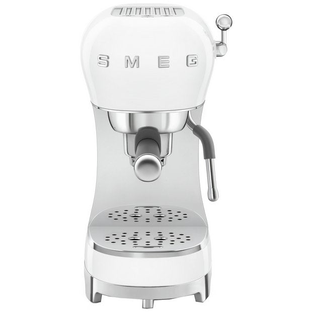 Smeg manual espresso coffee machine white, UK version