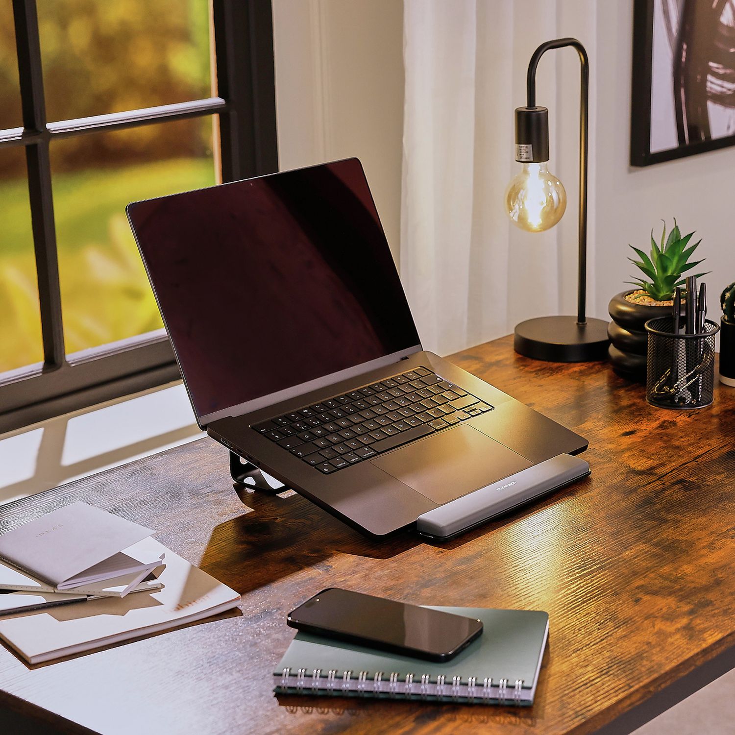 Styletech LR05 laptop stand black aluminium, imported from the UK