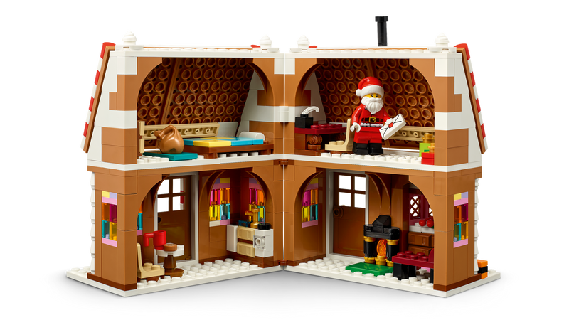 LEGO Festive Gingerbread House building set 498 pieces, UK version