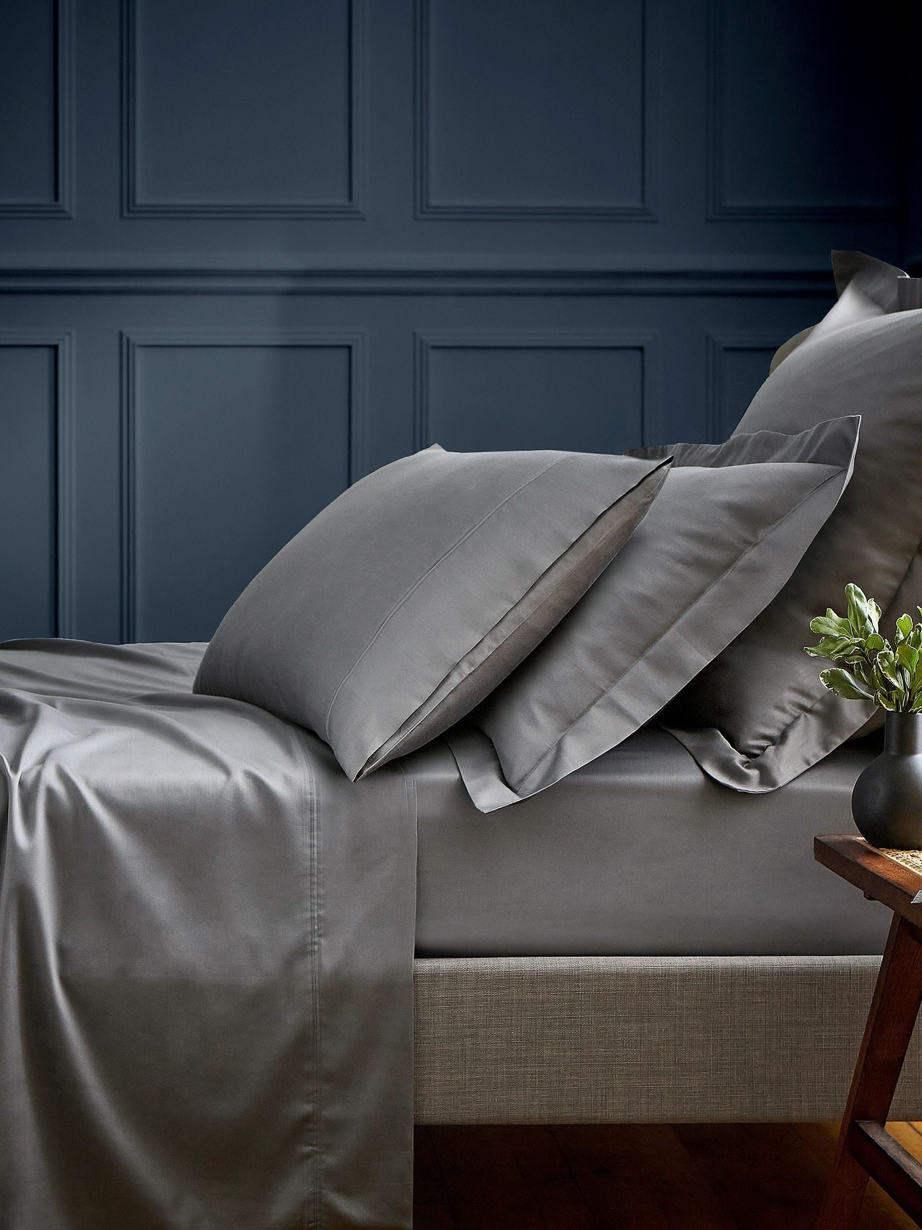Bedeck of Belfast Grey Bob 600 thread count Egyptian fitted bed sheet - British product