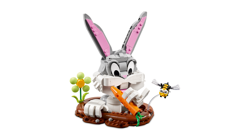 LEGO Looney Tunes Bugs Bunny building set 605 pieces (British brand)