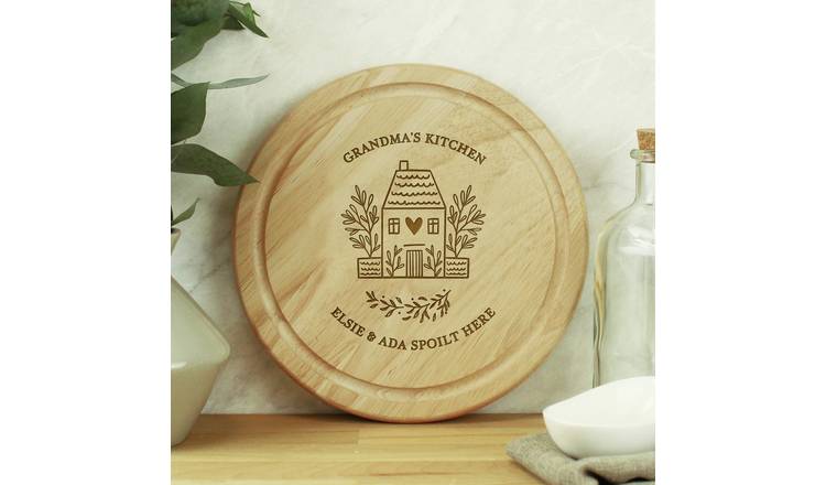 Personalised round wooden chopping board 25cm - British product