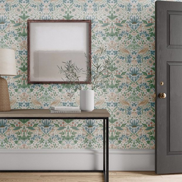 Morris & Co. Strawberry Thief multicolour floral wallpaper roll, UK version