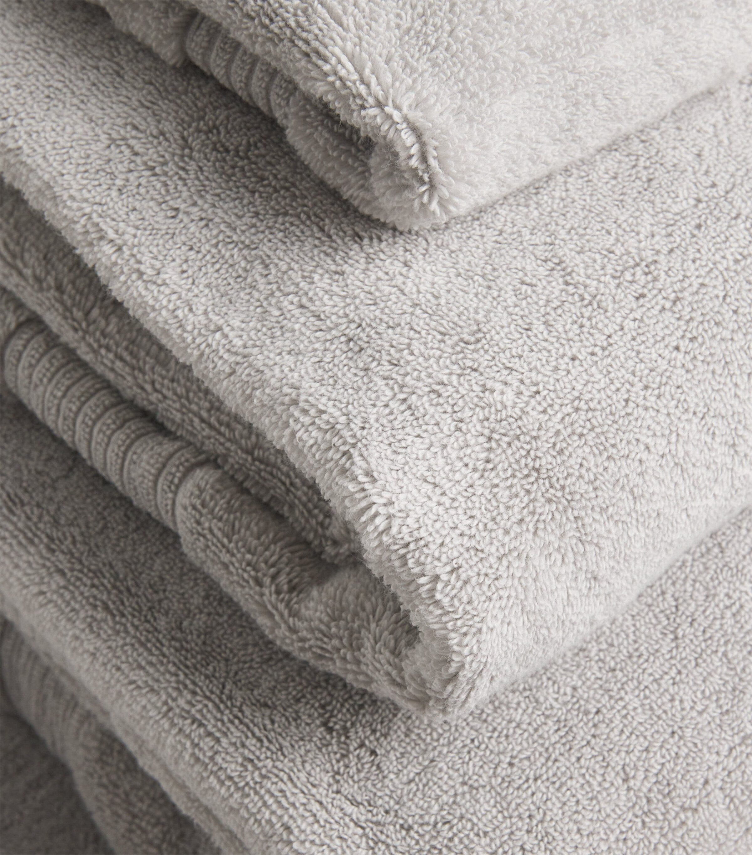 Harrods of London organic cotton hand towel 50cm x 100cm, UK version