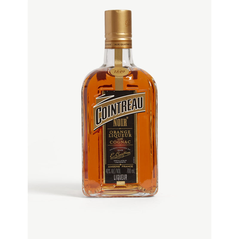 Cointreau Noir orange liqueur with cognac 700ml (British brand)