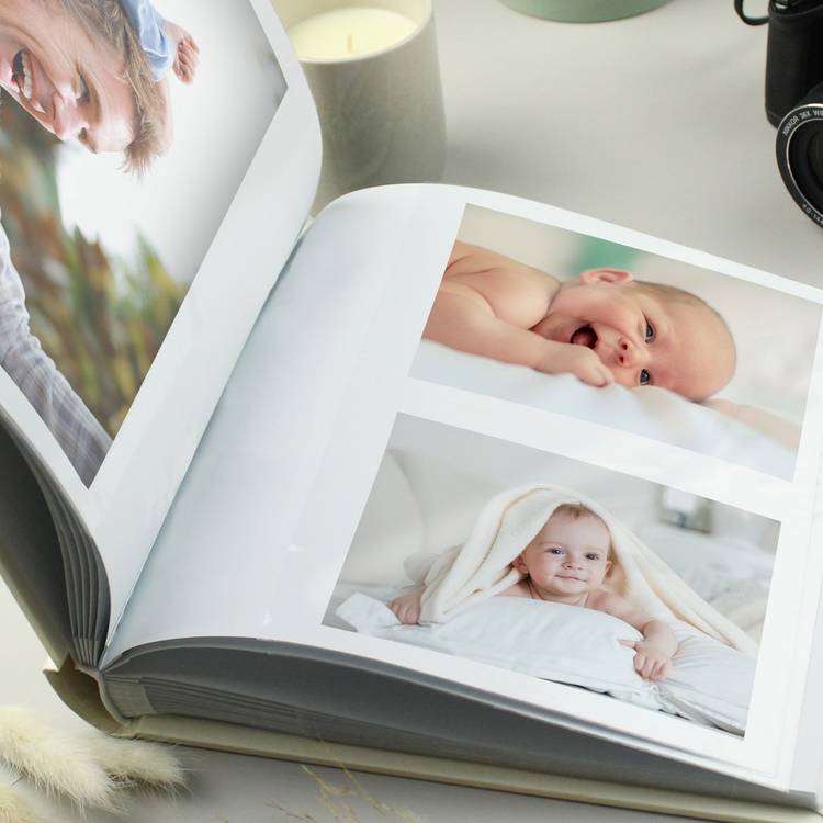 Personalised 25th anniversary photo album 22.5cm square (British brand)