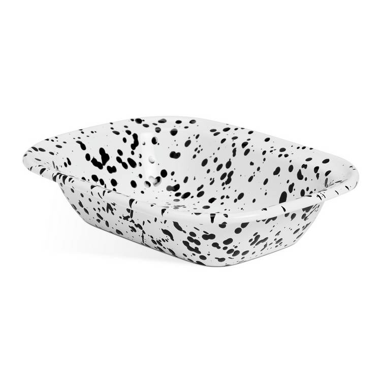 Habitat enamel pie dish white 24cm, imported from the UK