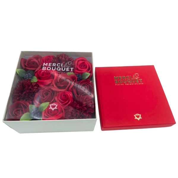 Merci Boutique soap bouquet red rose square (British brand)