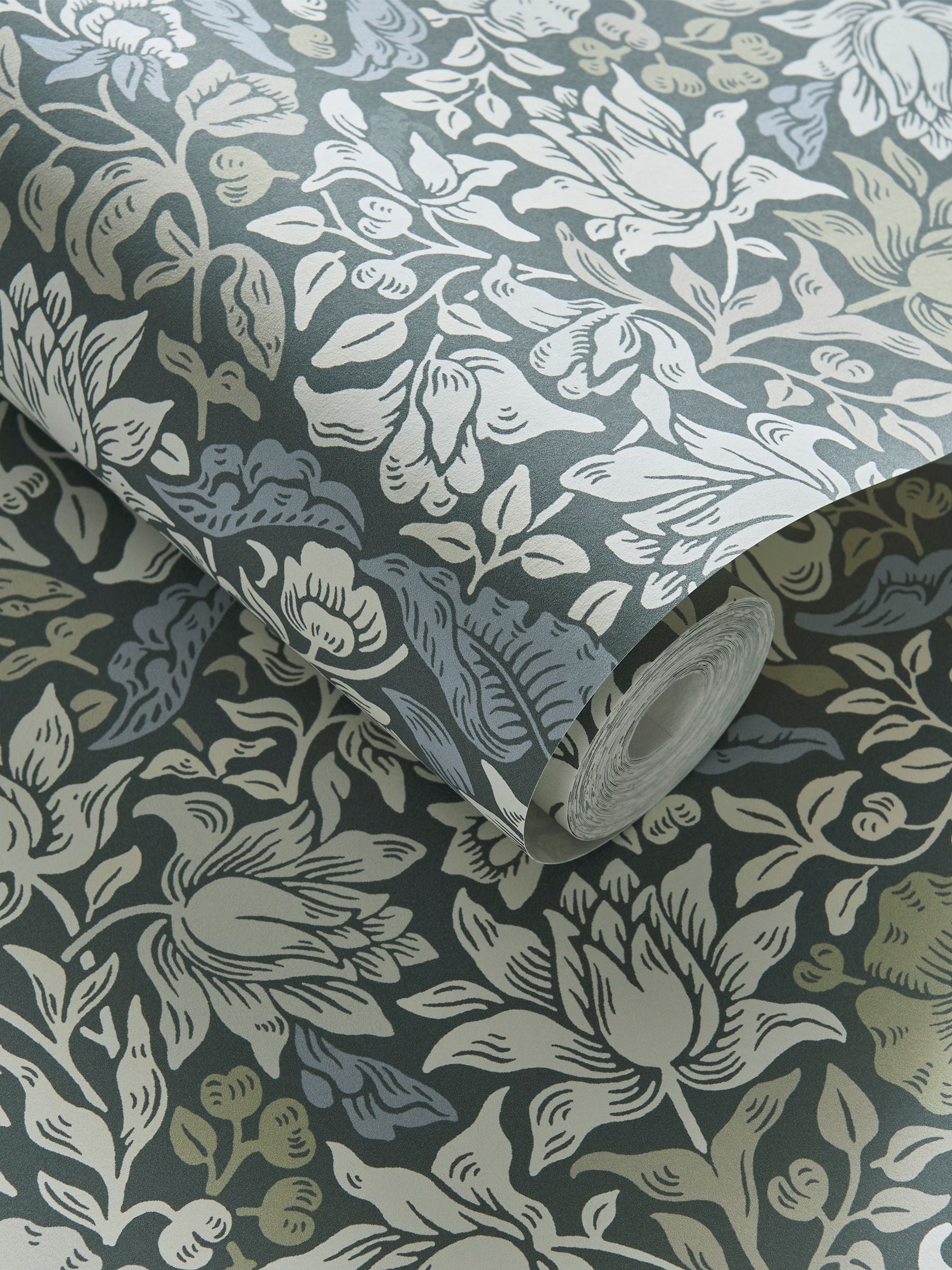 Morris & Co wallpaper slate dove 10.05m, UK version