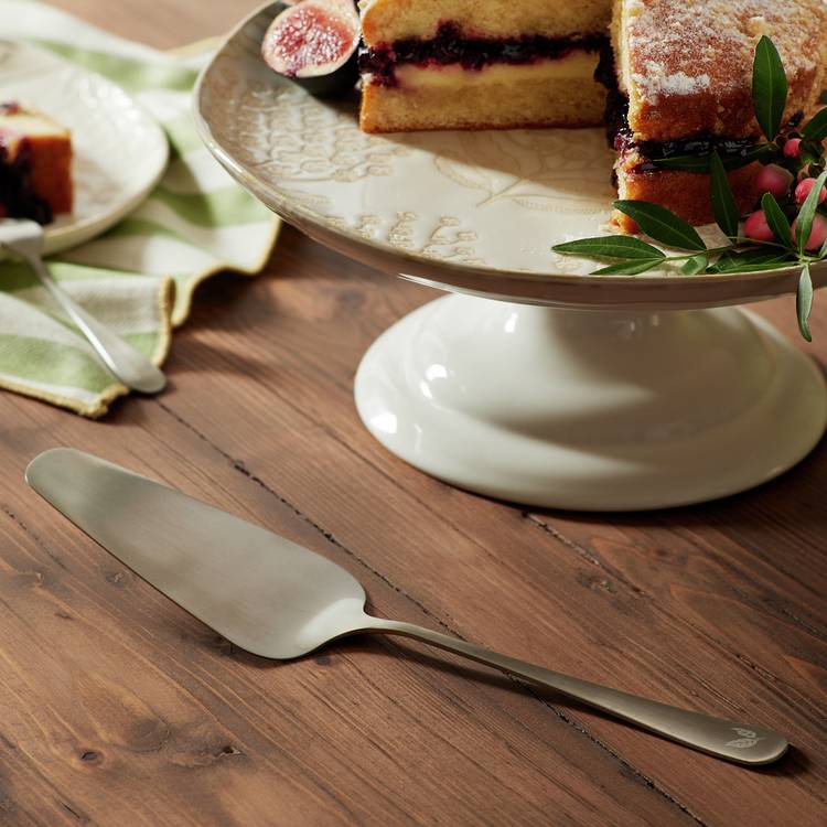 Habitat satin-finish cake slice with leaf design, imported from the UK