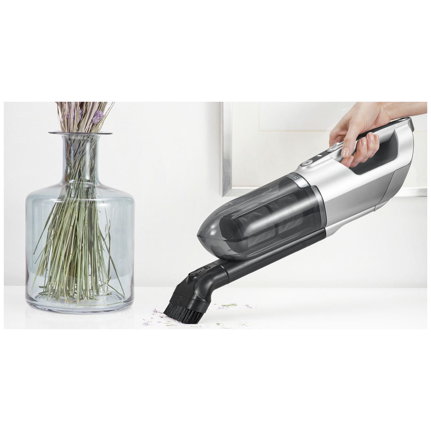 Bosch Series 4 Flexxo cordless vacuum cleaner - British product
