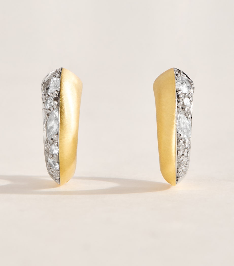 Jade Trau Mini Gelbgold Diamant Huggie Creolen (Britische Marke)