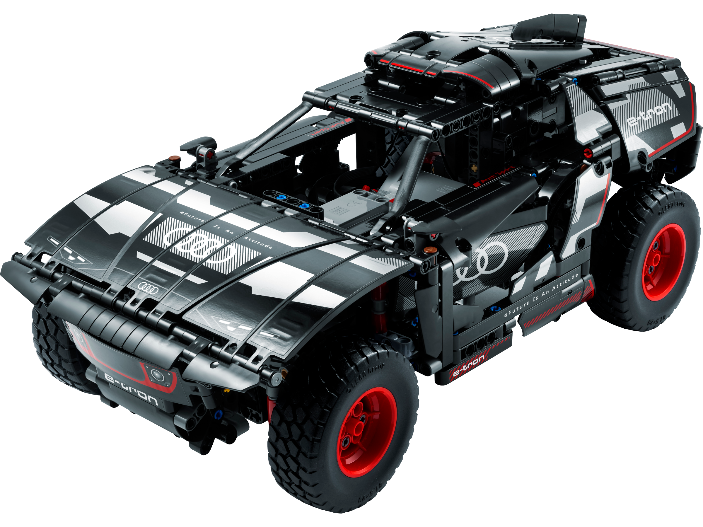 LEGO Audi RS Q e-tron vehicle 914 piece set - British product