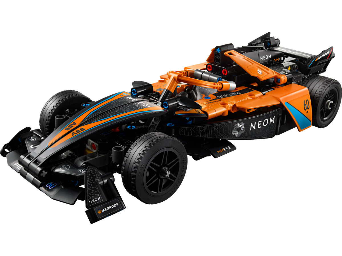 LEGO McLaren Formula E Car Model 452 Pieces, imported from the UK