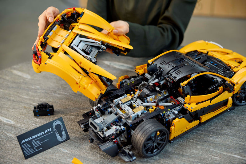 LEGO Technic McLaren P1 building set 1:8 scale - British product