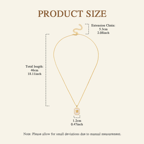 Livingandhome gold M pendant necklace - British product