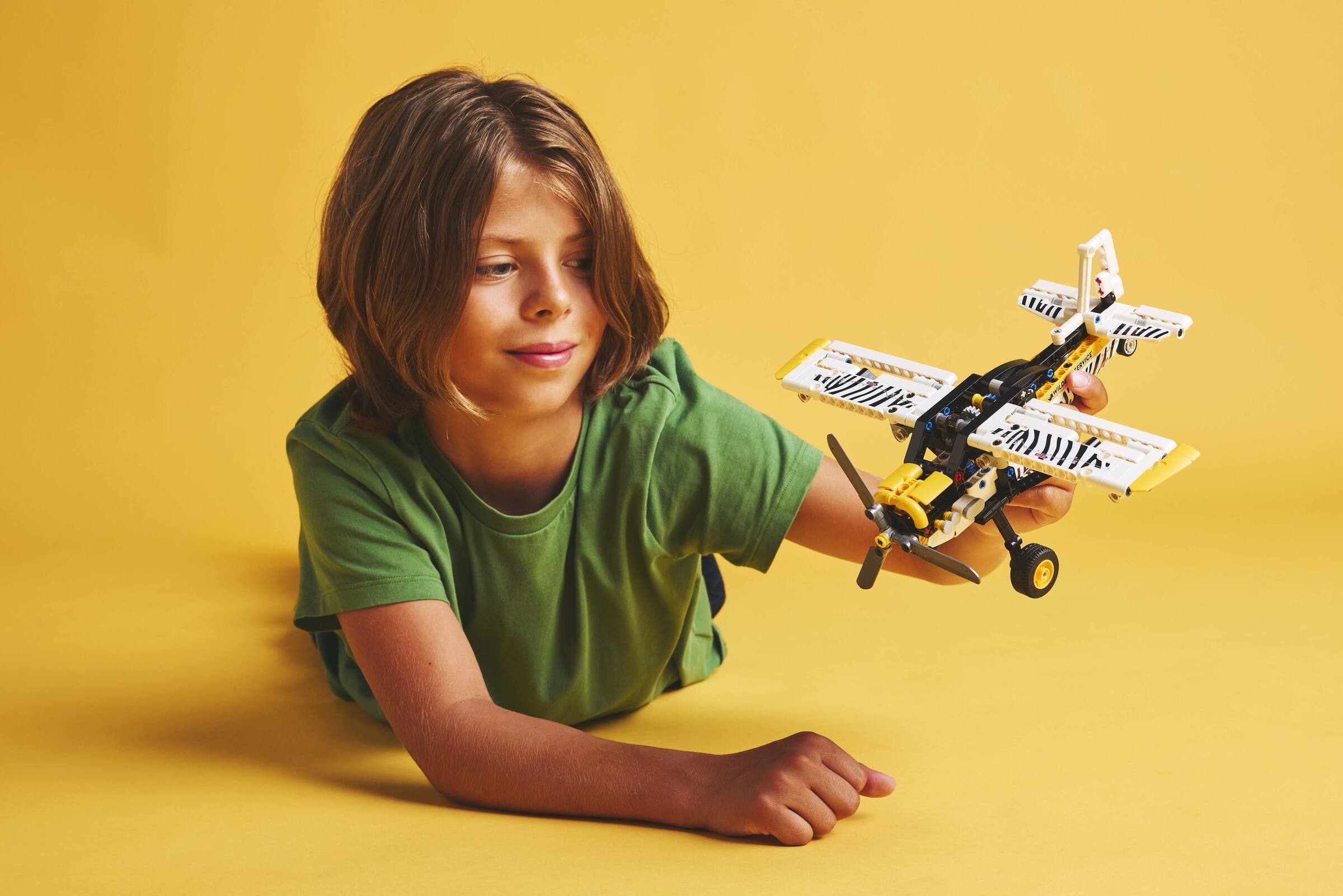 LEGO Technic Bush Plane 333 Pieces - British product
