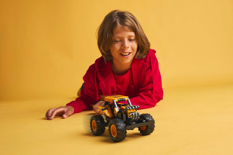 LEGO Monster Jam DIGatron truck 218 Pieces, imported from the UK