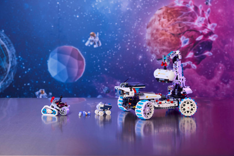 LEGO Lunar Outpost Moon Rover Space Vehicle 1082 Pieces , UK version