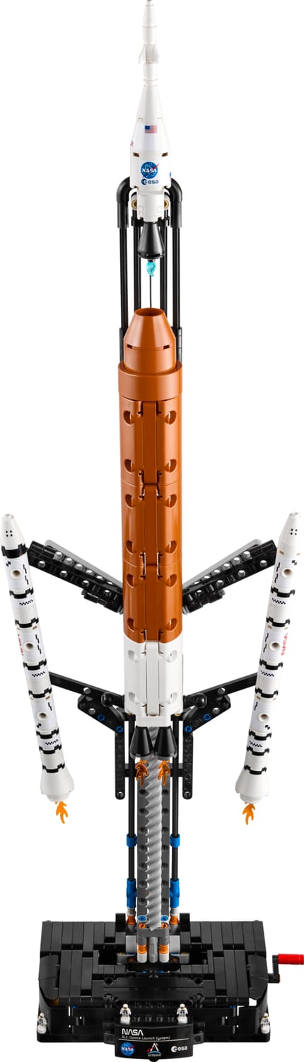 LEGO Technic NASA Artemis rocket model, UK version