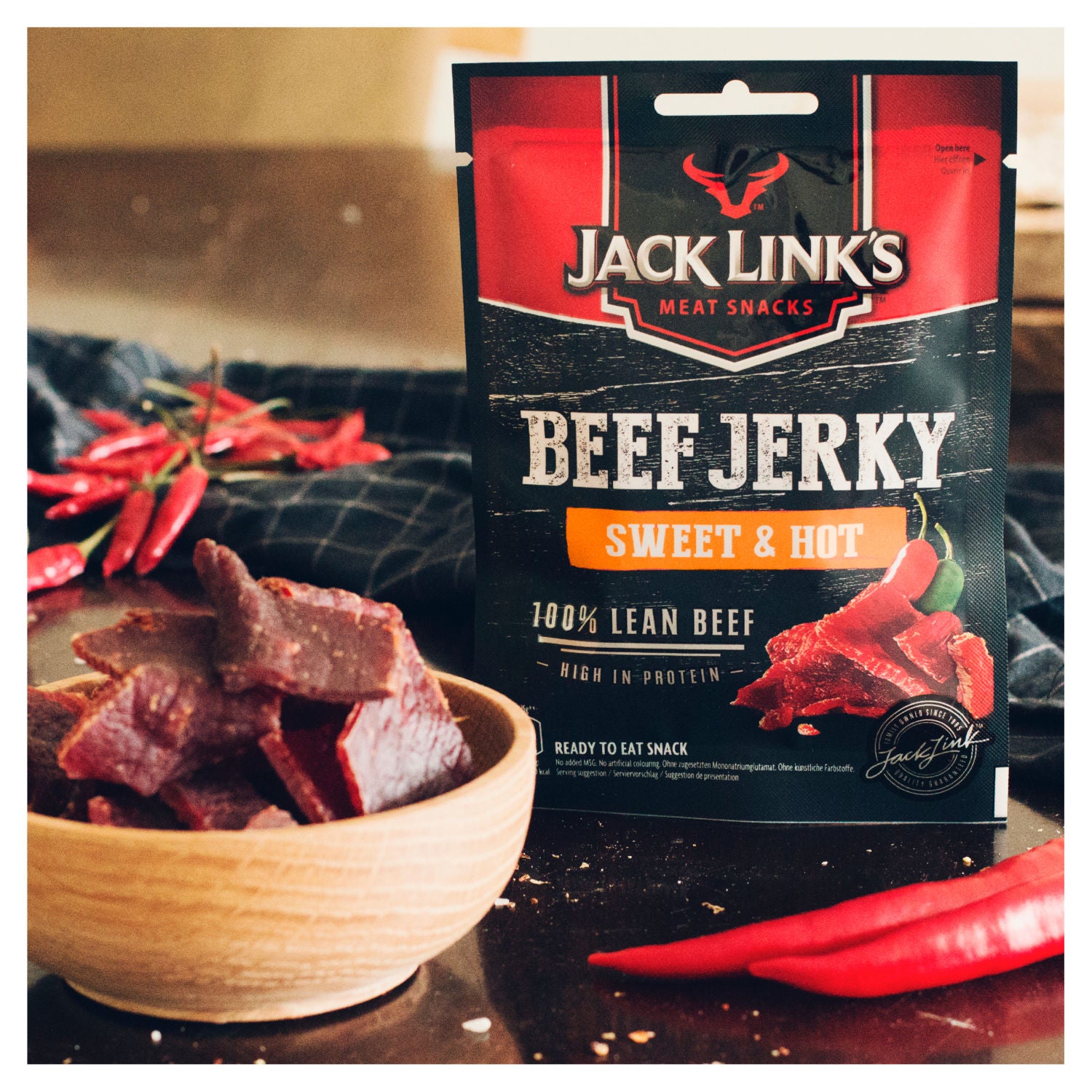 Jack Link's beef jerky sweet & hot 25g, UK version