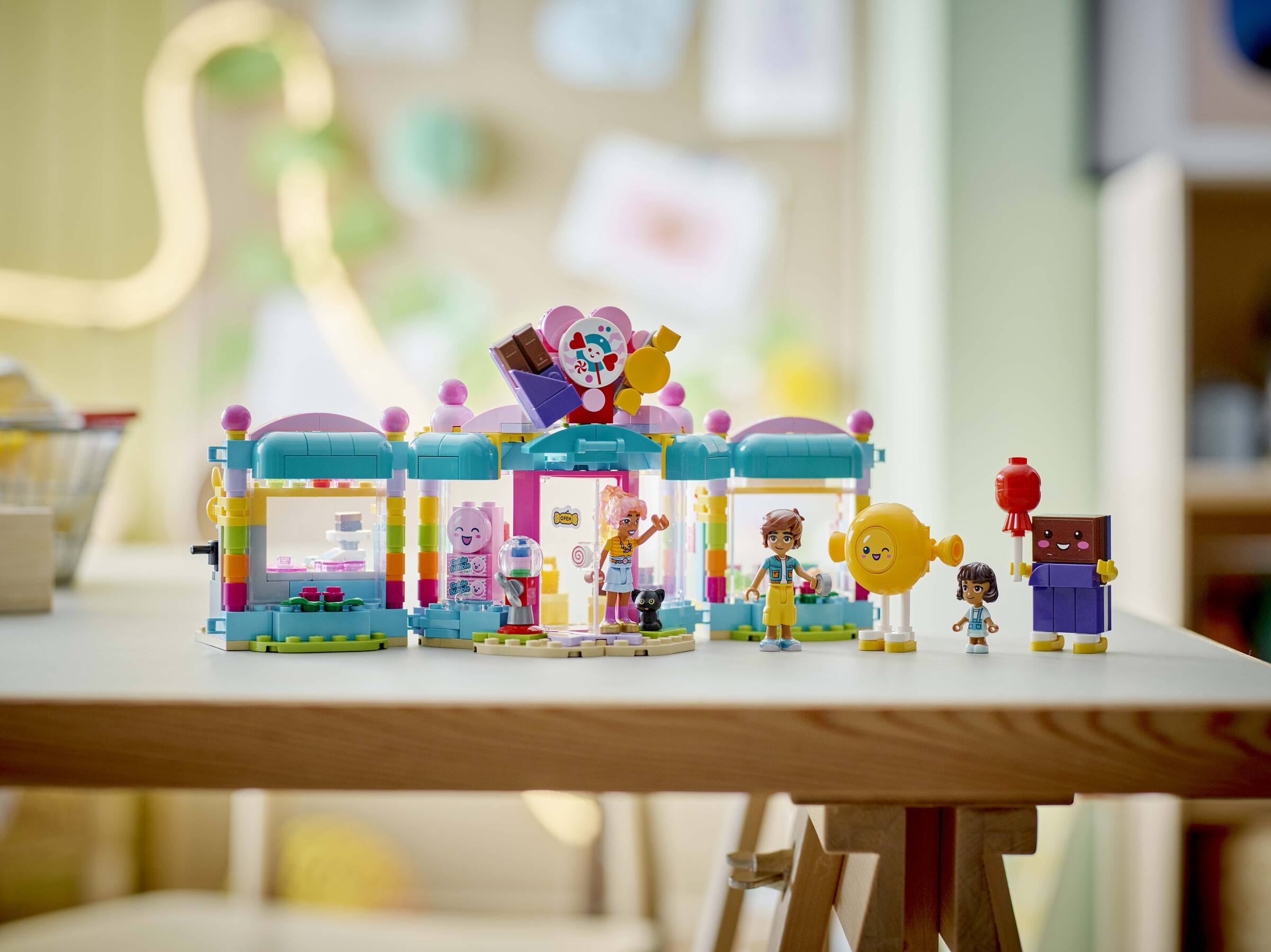 LEGO Friends Heartlake City Sweet Shop imported from the UK