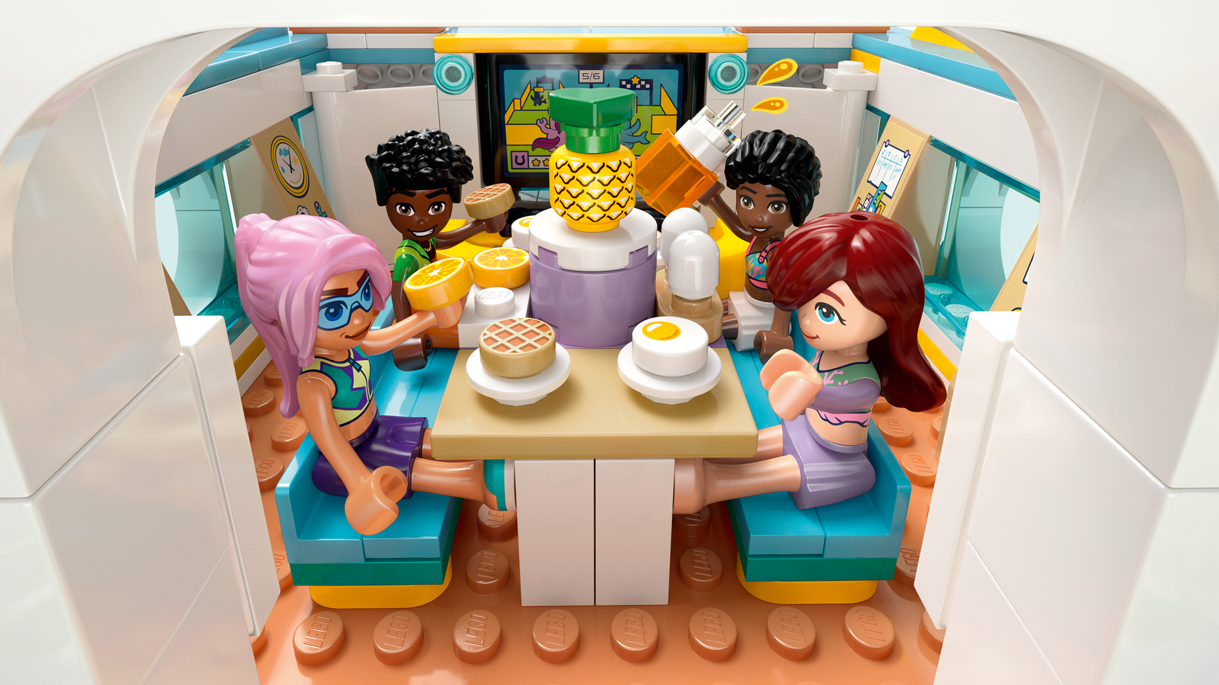LEGO Friends Travel Boat Adventure 685-piece set (British brand)
