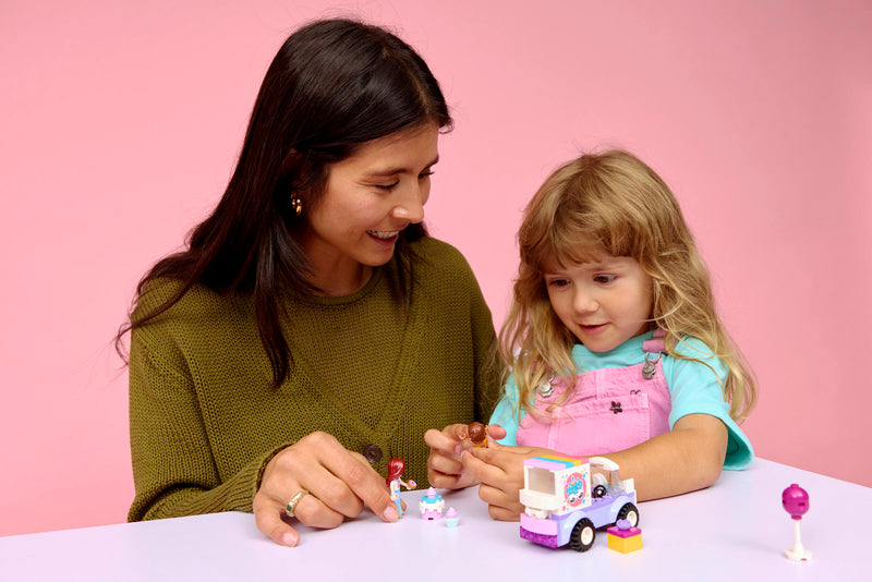 LEGO Friends unicorn cake car building set 67 pieces, UK version