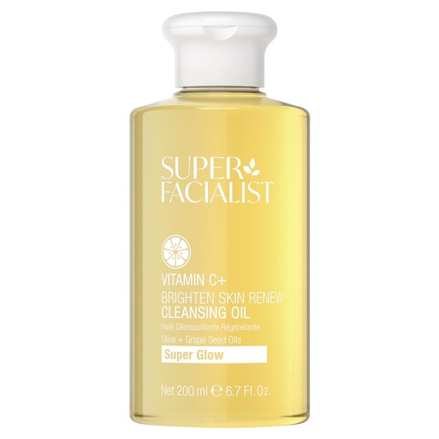 Super Facialist Vitamin C Cleansing Oil   200ml GOODS M&S   