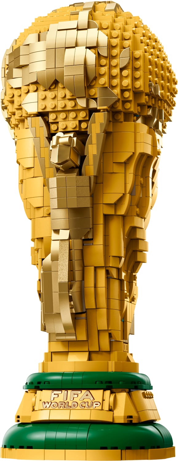 LEGO FIFA World Cup trophy building set 2842 pieces, UK version