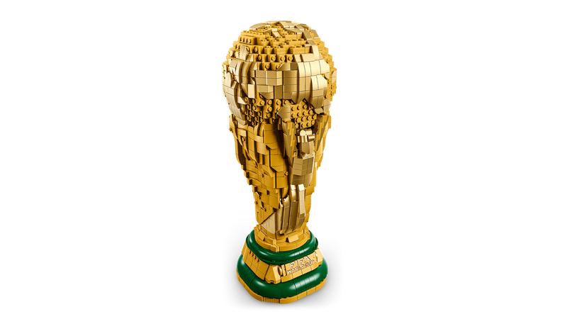 LEGO FIFA World Cup trophy building set 2842 pieces, UK version
