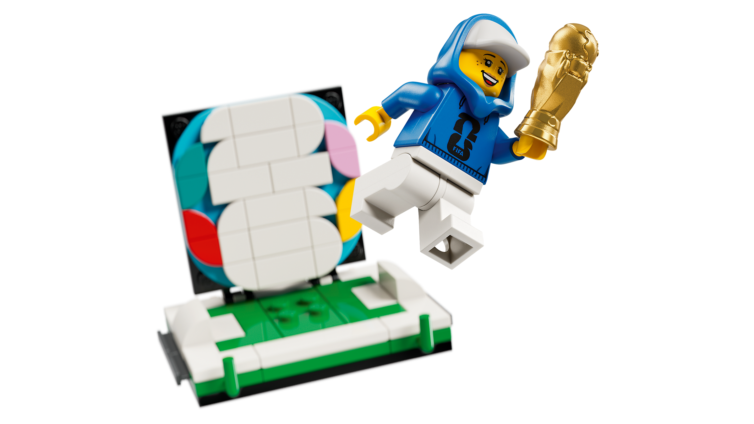 LEGO FIFA World Cup trophy building set 2842 pieces, UK version