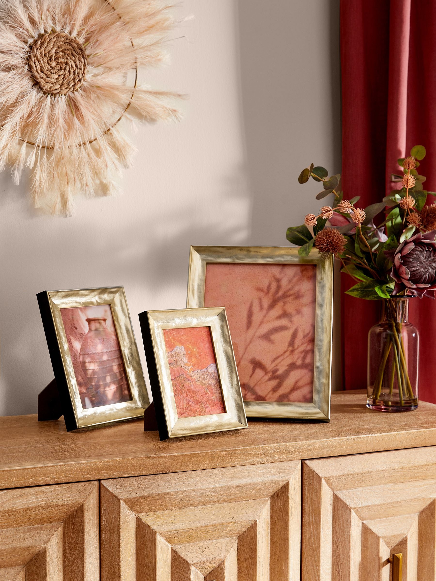 Gold textured photo frame available in various sizes - British product