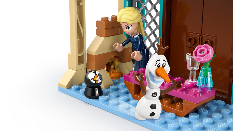 LEGO Arendelle Frozen Castle Disney Characters 177 Pieces - British product