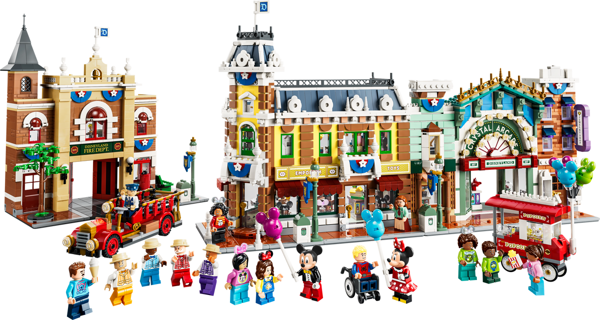 LEGO Disney Main Street U.S.A. building set 3899 pieces (British brand)