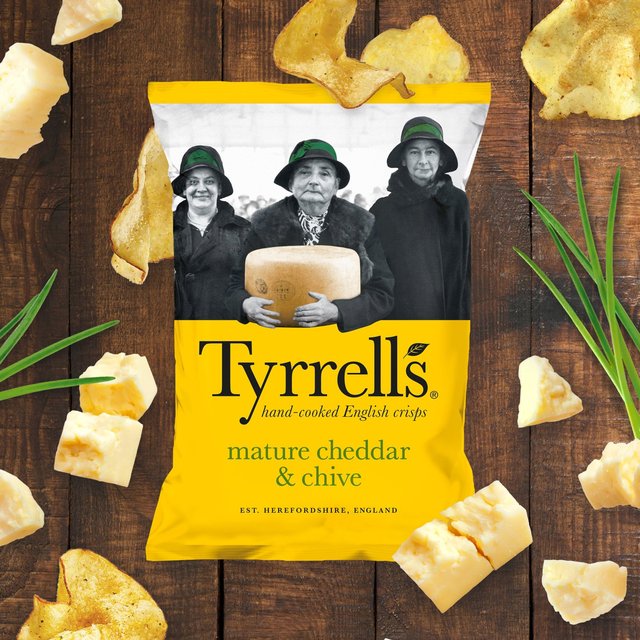 Tyrrells Mature Cheddar & Chive Sharing Crisps   150g GOODS M&S   