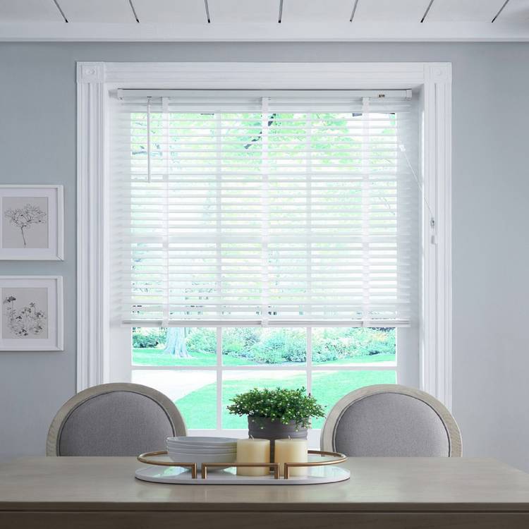 Little Black Book venetian blind basswood white 85cm, UK version