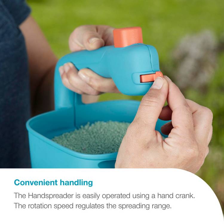 Gardena M hand spreader (British brand)