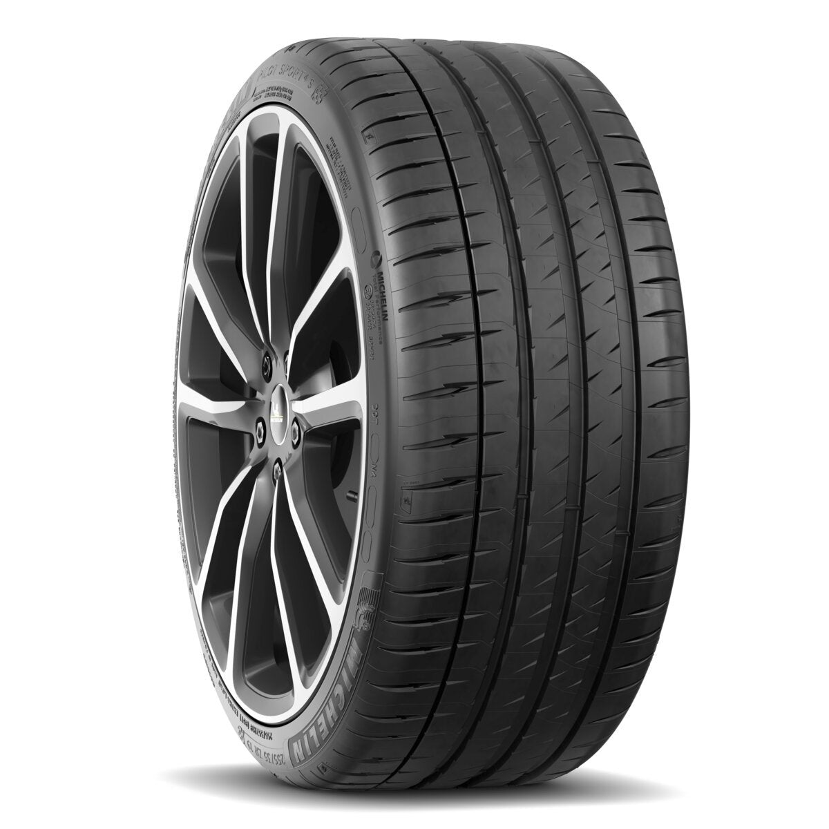Michelin Pilot Sport 4S tyre 275/40 ZR19 (British brand)