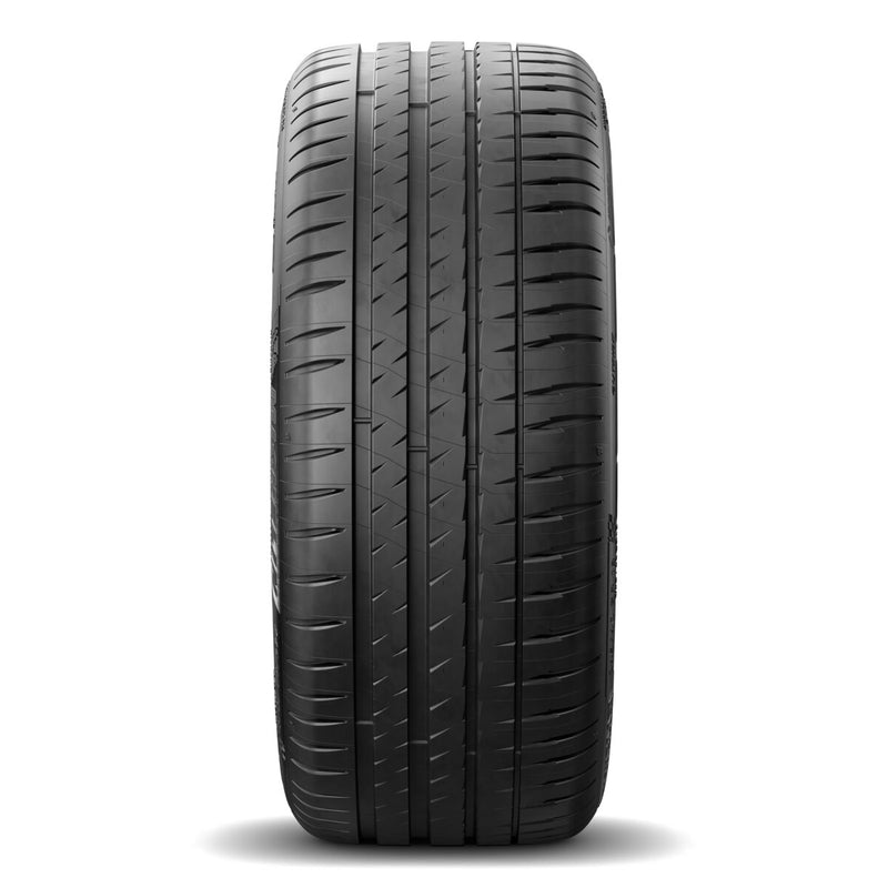 Michelin Pilot Sport 4 tyre 225/55 R19 (British brand)