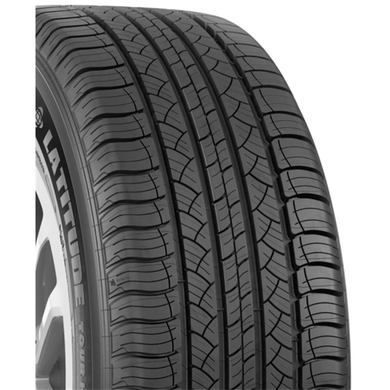 Michelin Latitude Tour HP tyre 235/65 R18 110V (British brand)