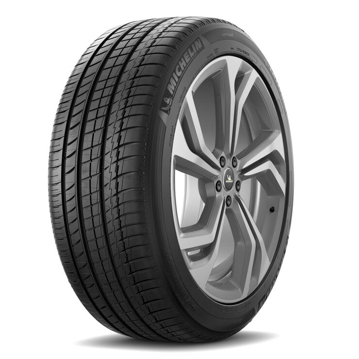 Michelin Latitude Sport tyre 295/35 R21 XL, imported from the UK