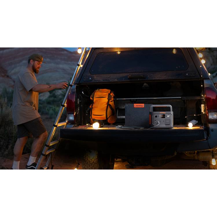 Jackery E300 Plus portable power station 288Wh (British brand)