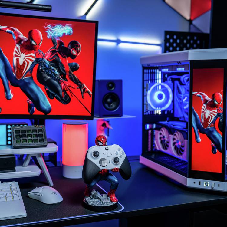 Cable Guys Spider-Man phone controller holder (British brand)