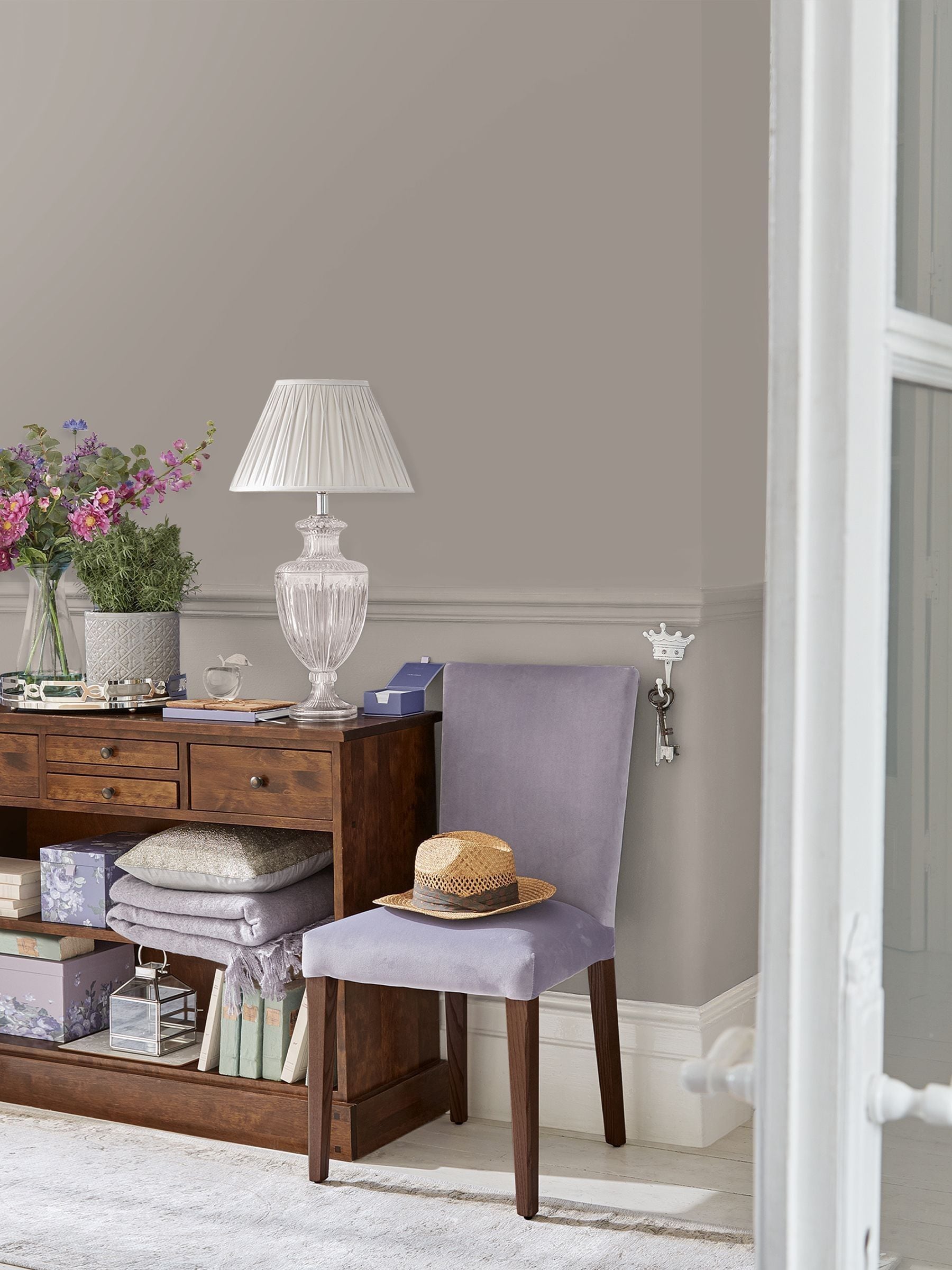 Laura Ashley Dove Grey White Matt Emulsion Paint 2.5L