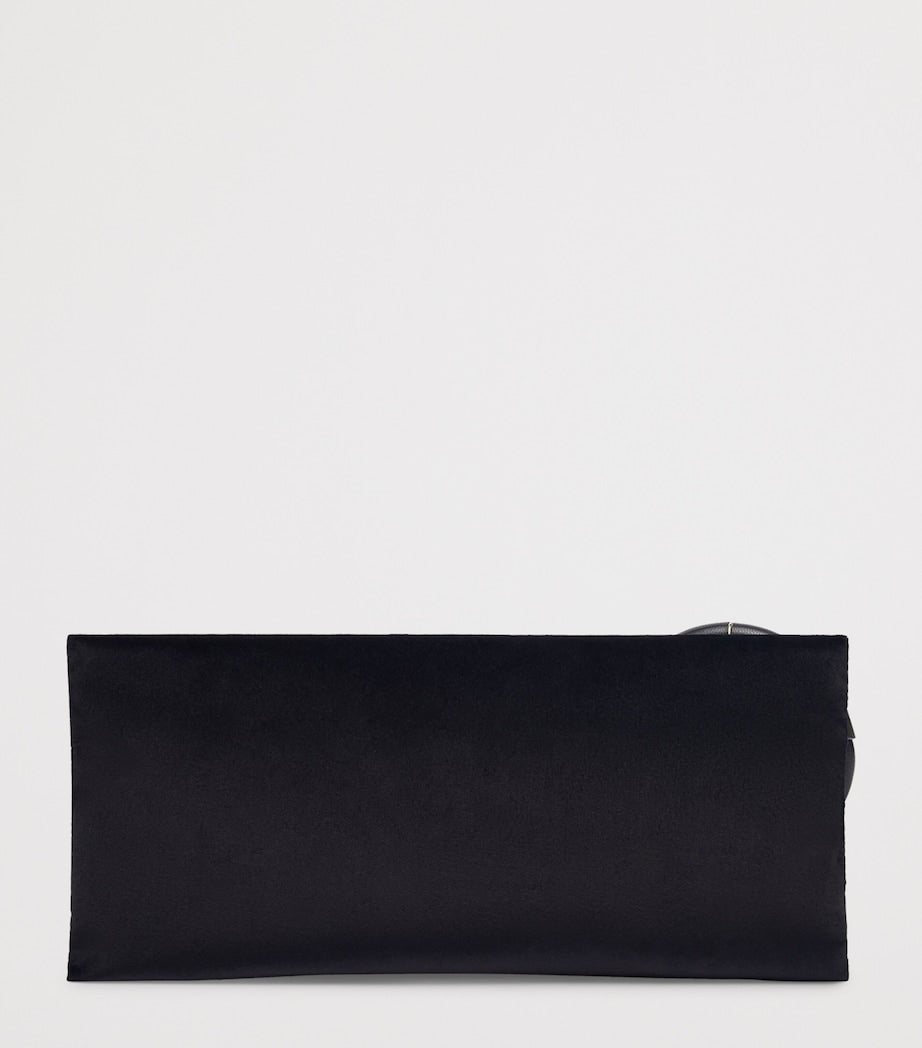 TOM FORD velvet ring clutch H15cm x W32cm - British product
