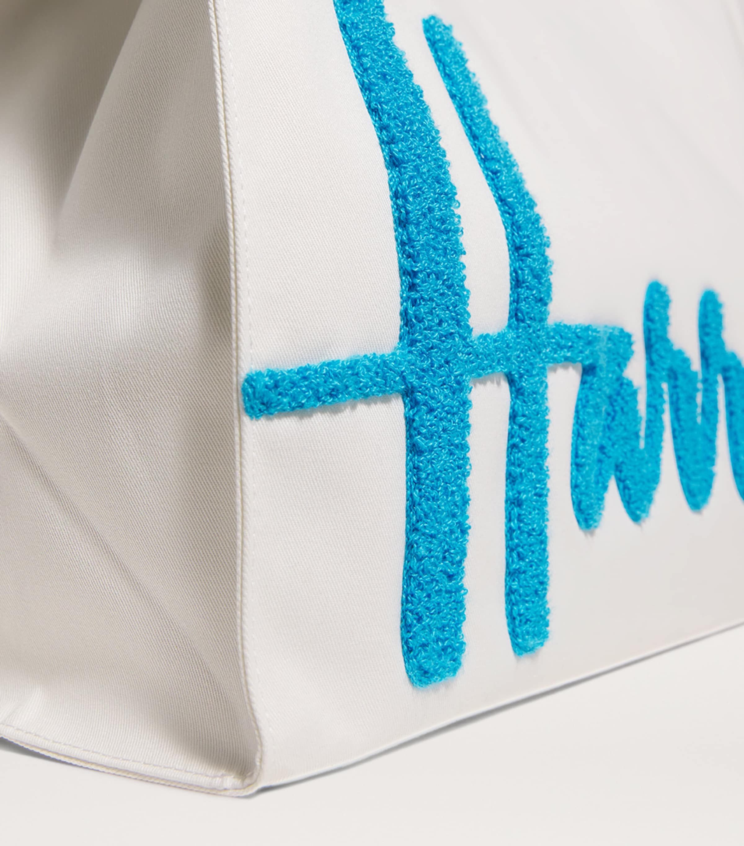 Harrods large cotton logo tote bag in ivory and blue, UK version