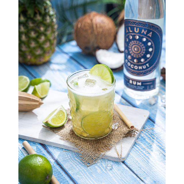 Aluna Coconut Rum   70cl GOODS M&S   