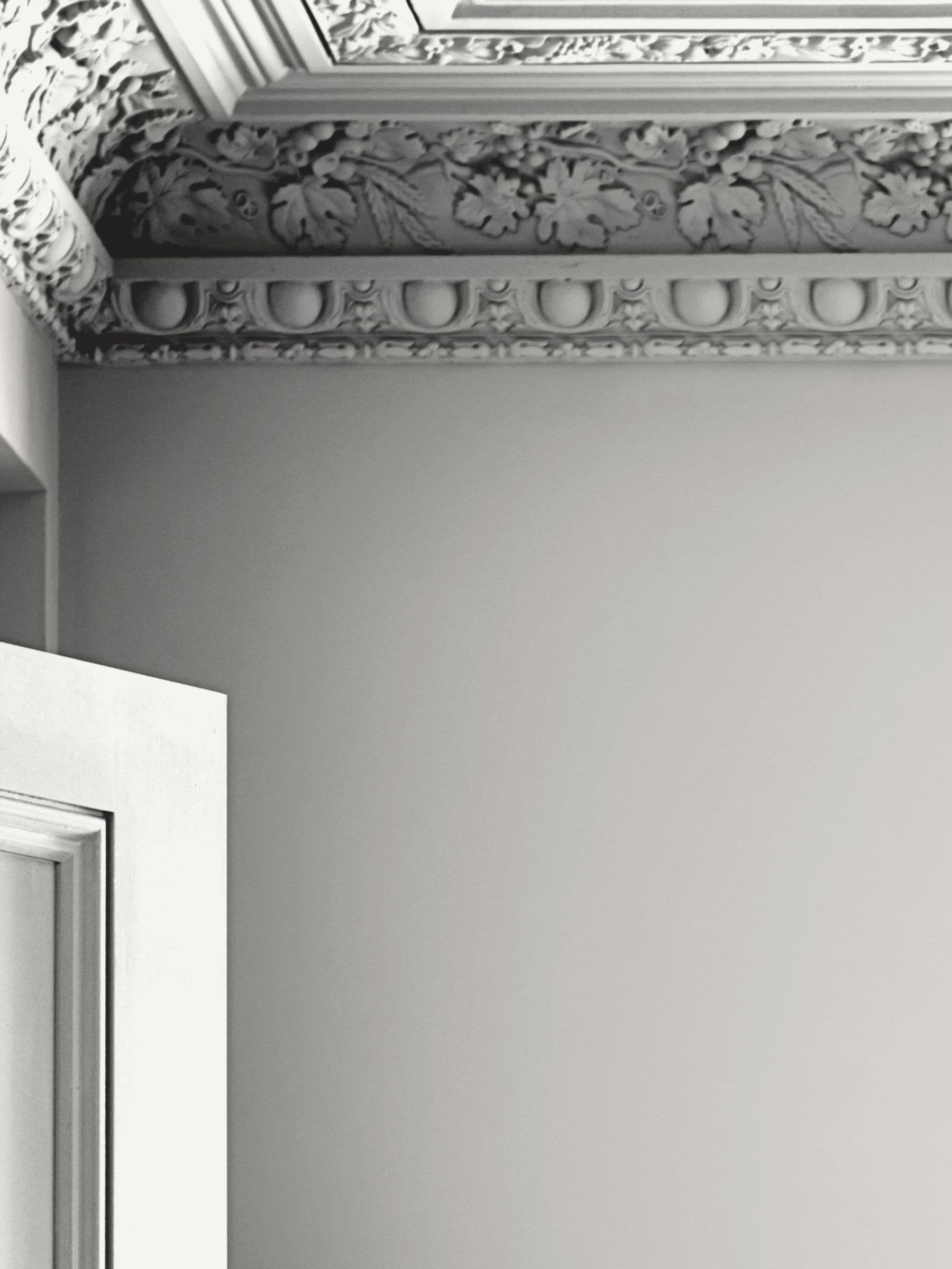 Laura Ashley Dove Grey White matt emulsion 2.5L - British product