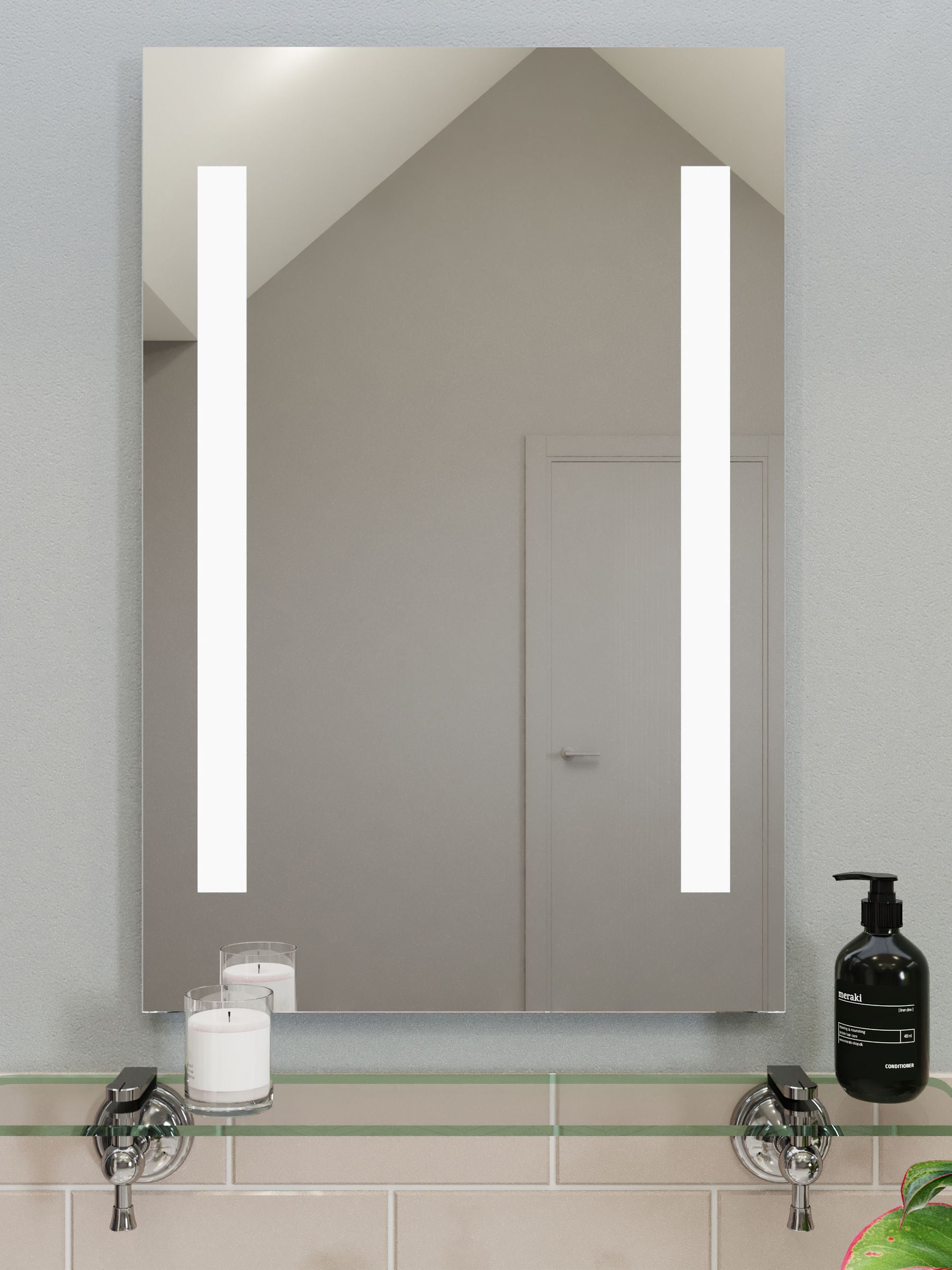 Croydex Thornton illuminated mirror 600x400mm - British product